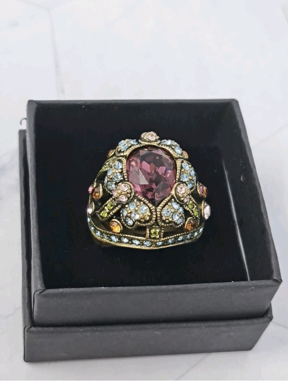 Heidi Daus Swarovski Crystal Statement Cocktail Ring - 9.5 - Picture 8 of 10